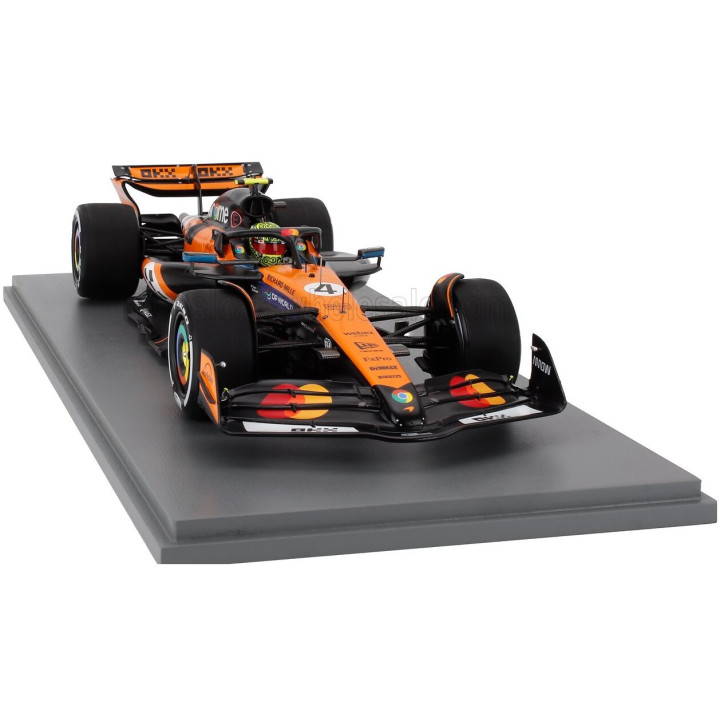 SPARK MODEL McLAREN F1 MCL39 TEAM MCLAREN N 4 WORLD CHAMPION WINNER MONACO GP 2025 LANDO NORRIS - ORANGE BLACK 1/18