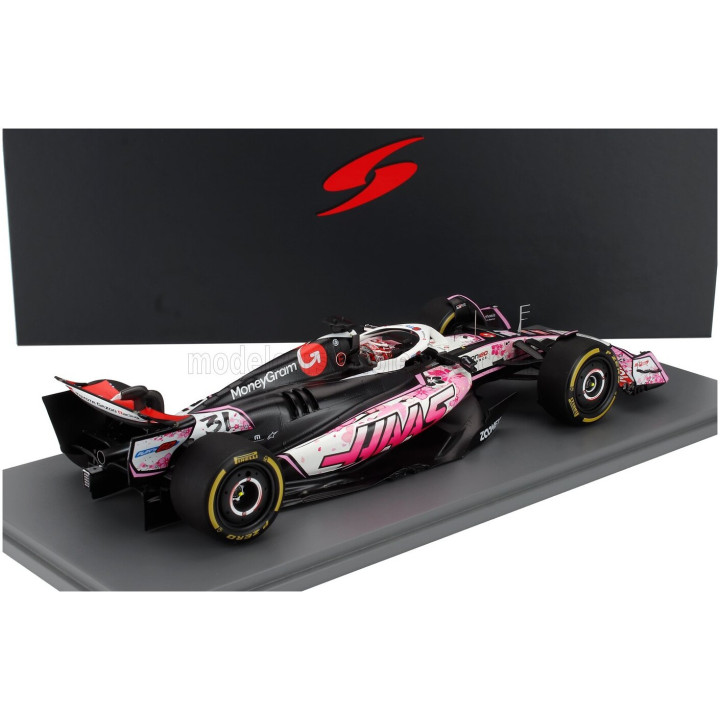 SPARK MODEL HAAS F1 VF-25 TEAM MONEYGRAM HAAS N 31 JAPAN GP 2025 ESTEBAN OCON - WHITE BLACK PINK 1/18