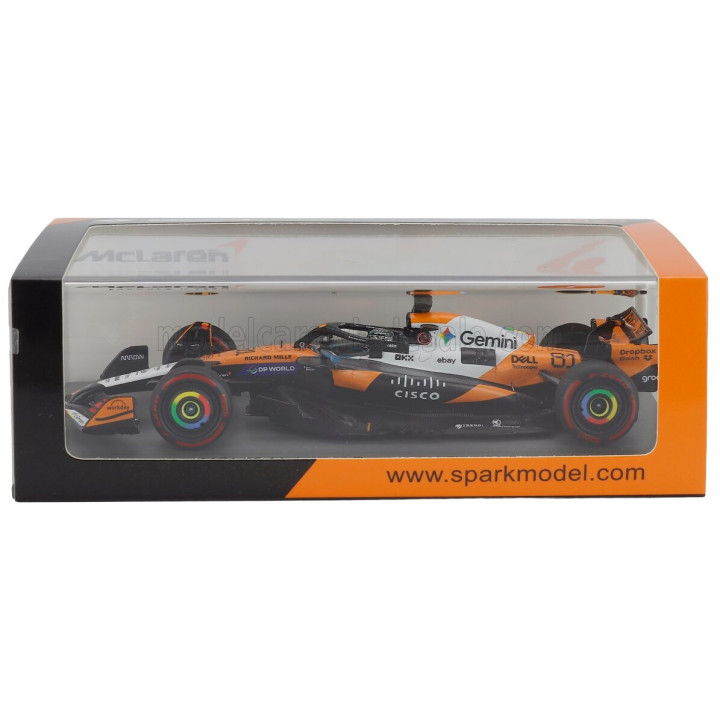 SPARK MODEL McLAREN F1 MCL39 TEAM MCLAREN N 81 5th USA GP 2025 OSCAR PIASTRI - ORANGE CHROME BLACK 1/43
