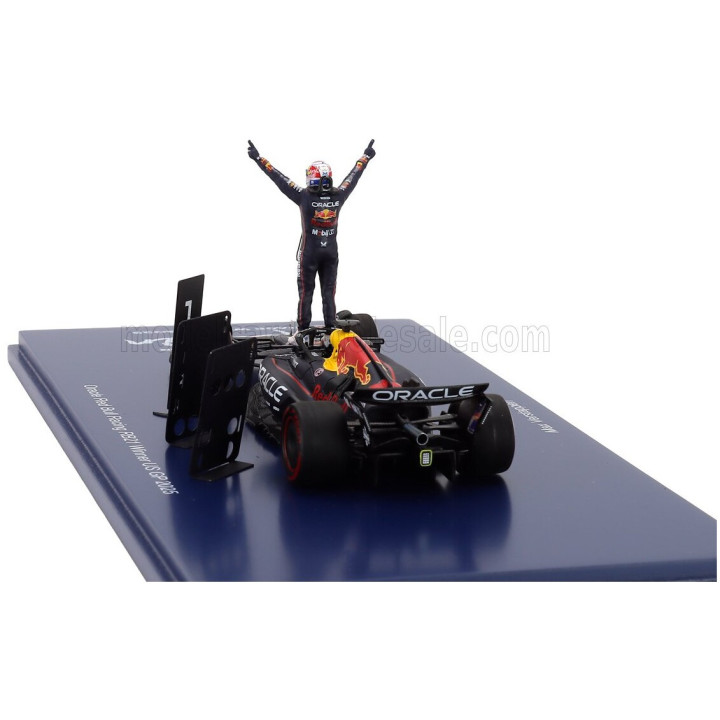 SPARK MODEL RED BULL F1 RB21 TEAM ORACLE RED BULL RACING N 1 WINNER USA GP (WITH PIT BOARD SUPER MAX! 75 WINS) 2025 MAX