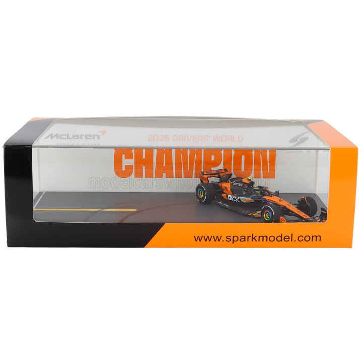 SPARK MODEL McLAREN F1 MCL39 TEAM MCLAREN N 4 WORLD CHAMPION 3rd ABU DHABI GP WITH PIT BOARD 2025 LANDO NORRIS - ORANGE BLACK
