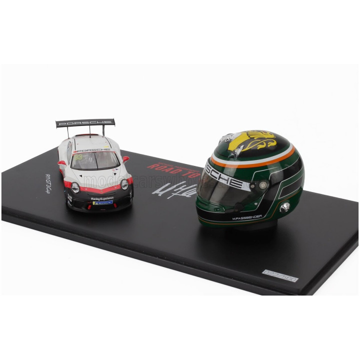 SPARK MODEL PORSCHE 911 991 RSR TEAM PROTON COMPETITION RACING N 93 ELMS (EUROPEAN LE MANS SERIES) 2021 + CASCO HELMET SCALE