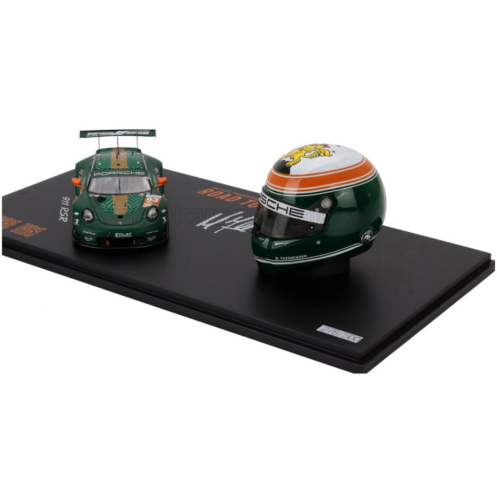 SPARK MODEL PORSCHE 911 991 RSR TEAM PROTON COMPETITION RACING N 93 ELMS (EUROPEAN LE MANS SERIES) 2020 + CASCO HELMET SCALE