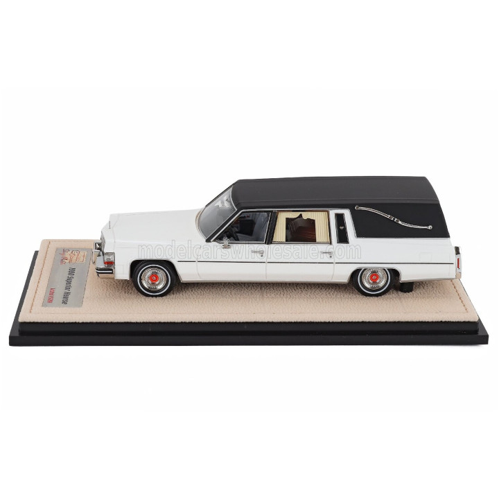 STAMP MODELS CADILLAC SUPERIOR 1980 - HEARSE - CARRO FUNEBRE - FUNERAL CAR - WHITE BLACK 1/43