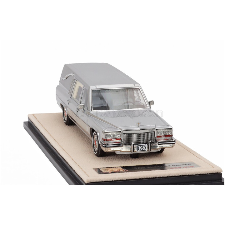 STAMP MODELS CADILLAC SUPERIOR 1980 - HEARSE - CARRO FUNEBRE - FUNERAL CAR - SILVER BLACK 1/43