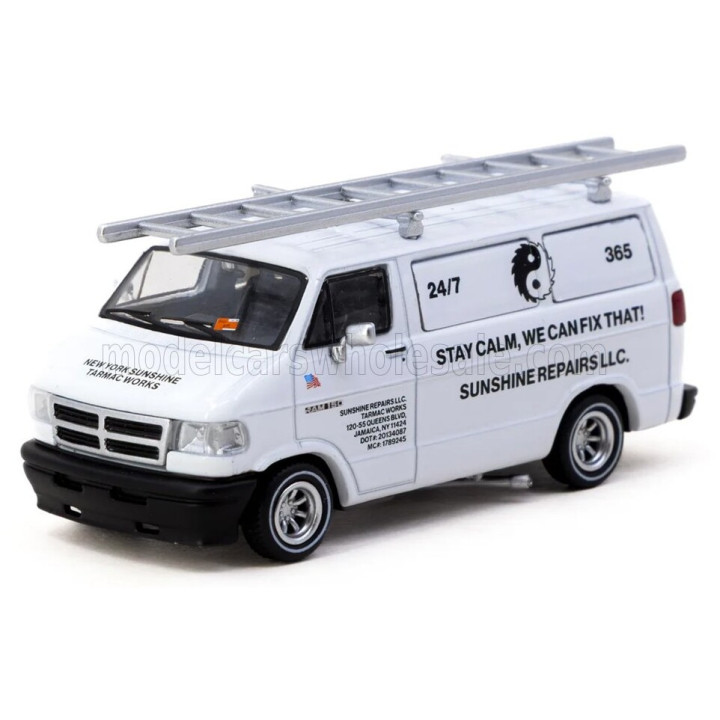 TARMAC DODGE RAM 150 VAN NEW YORK SUNSHINE REPAIRS LLC. 1996 - WHITE 1/64
