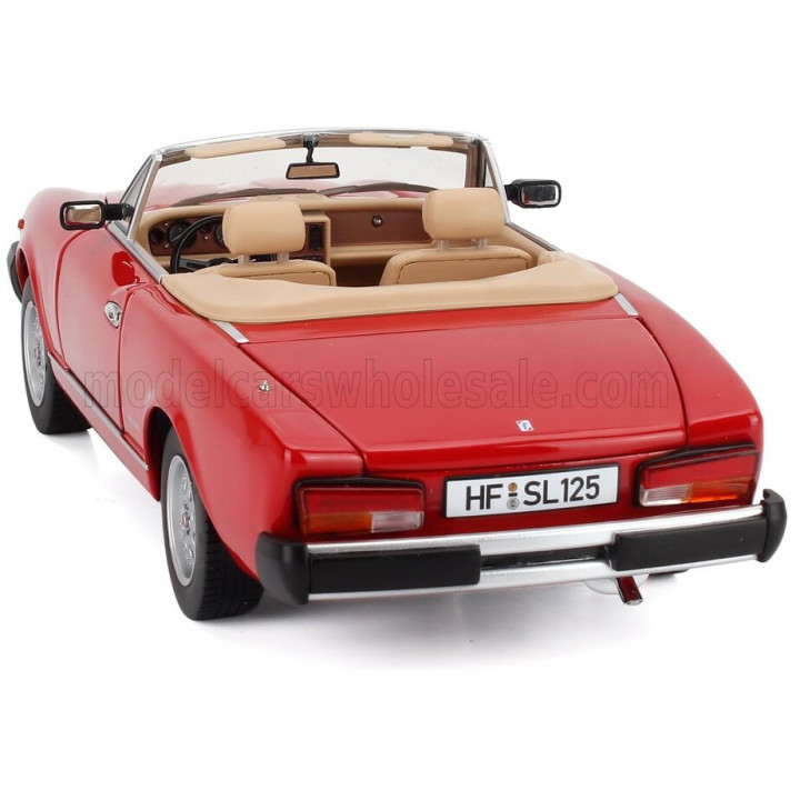 TOURING MODELCARS FIAT 124 PININFARINA SPIDER EUROPA CABRIOLET SOFT-TOP 1982 - RED 1/18