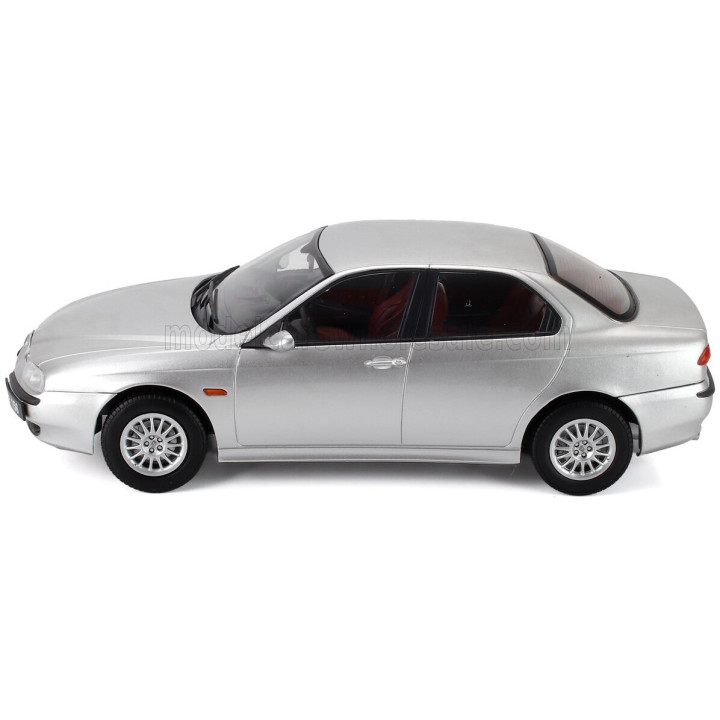 TRIPLE9 ALFA ROMEO 156 1998 - SILVER 1/18