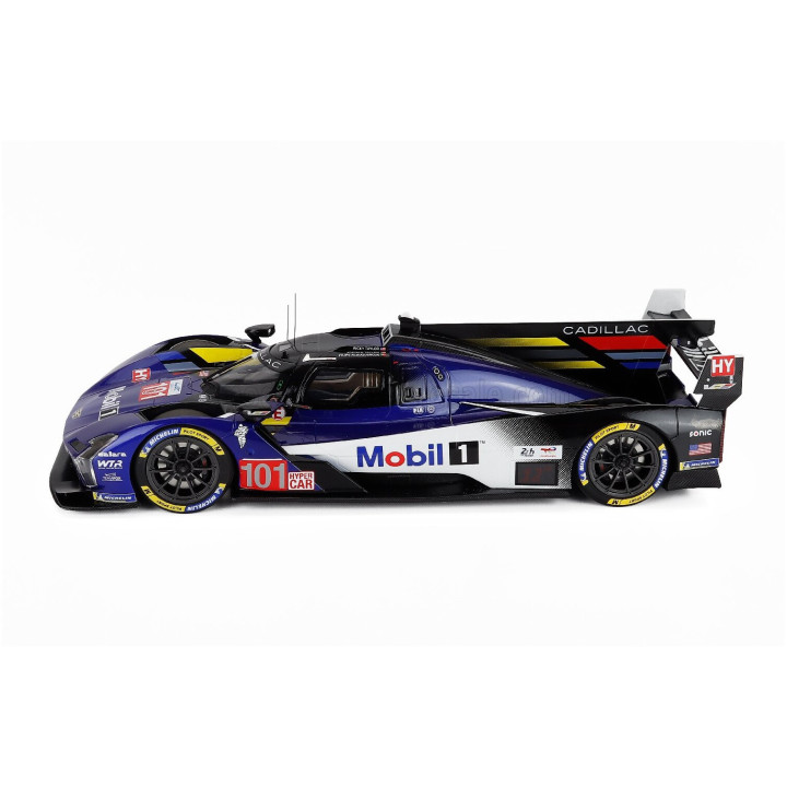 TRUESCALE CADILLAC V-SERIES R 5.5L V8 TEAM CADILLAC WTR N 101 24h LE MANS 2025 FILIPE ALBUQUERQUE - JORDAN TAYLOR - RICKY
