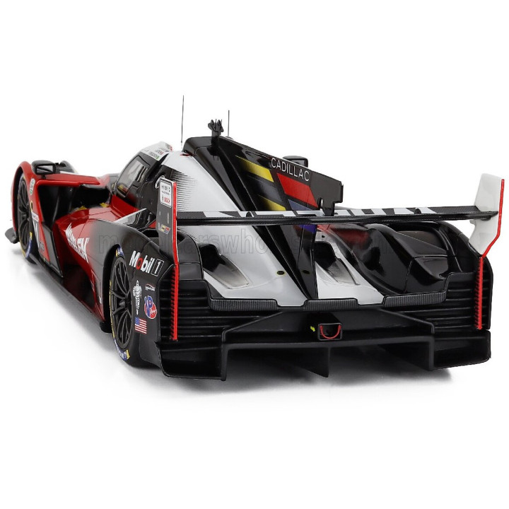TRUESCALE CADILLAC V-SERIES R 5.5L V8 TEAM CADILLAC WHELEN N 31 IMSA 24h DAYTONA 2025 JACK AITKEN - EARL BAMBER - FELIPE