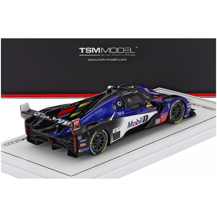 TRUESCALE CADILLAC V-SERIES R 5.5L V8 TEAM CADILLAC WTR N 101 24h LE MANS 2025 FILIPE ALBUQUERQUE - JORDAN TAYLOR - RICKY