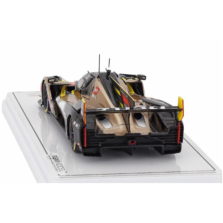 TRUESCALE CADILLAC V-SERIES R 5.5L V8 TEAM HERTZ JOTA N 38 24h LE MANS 2025 EARL BAMBER - SEBASTIEN BOURDAIS - JENSON BUTTON