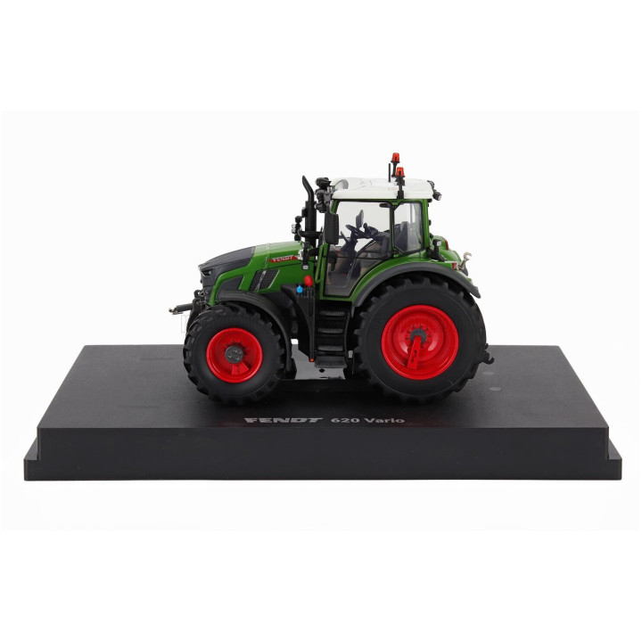 UNIVERSAL HOBBIES FENDT 620 VARIO TRACTOR 2018 - GREEN BLACK RED 1/32