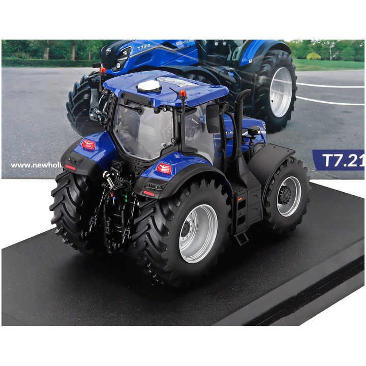 UNIVERSAL HOBBIES NEW HOLLAND T7.210 TRACTOR DYNAMIC BLUE 2024 - BLUE BLACK 1/32