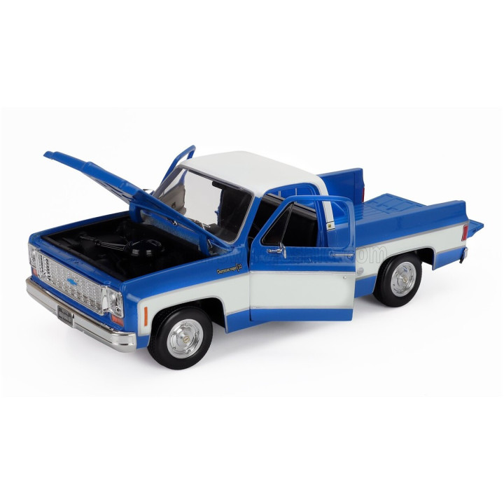 MAISTO CHEVROLET C-10 PICK-UP CHEYENNE SUPER 1974 - BLUE WHITE 1/18