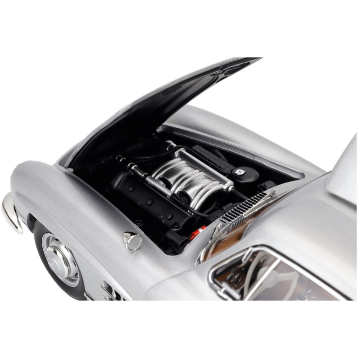 NOREV MERCEDES BENZ SL-CLASS 300SL COUPE GULLWING (W198) 1954 - SILVER 1/18
