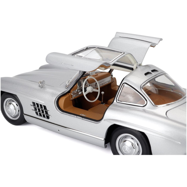 NOREV MERCEDES BENZ SL-CLASS 300SL COUPE GULLWING (W198) 1954 - SILVER 1/18