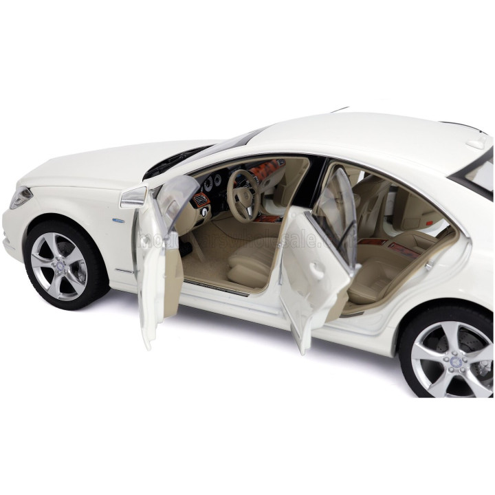 NOREV MERCEDES BENZ CLS-CLASS COUPE 2011 - BRILLIANT WHITE MET 1/18