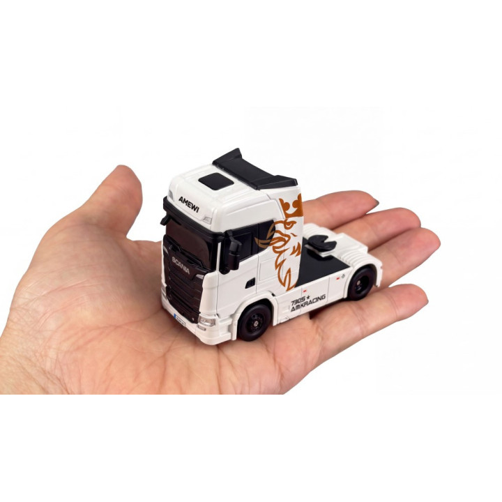Mini Scania 730 S so skriňovým návesom, pohon 4WD, mierka 1:64, RTR, biela | RCsvet