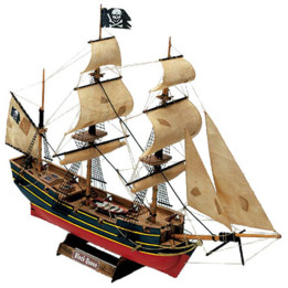 MINI MAMOLI Black Queen 1:135 kit