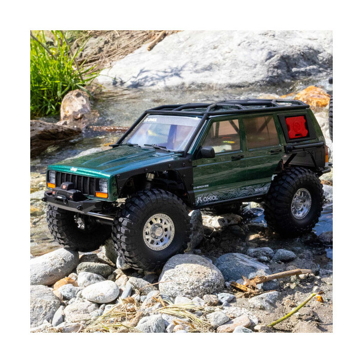 Axial SCX10 III Jeep Cherokee XJ 4WD 1:10 RTR bílý