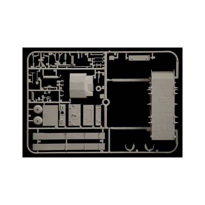 Model Kit military 96489 - Pz. Kpfw. 38(t) Ausf. F "Ghost Division" (1:35)