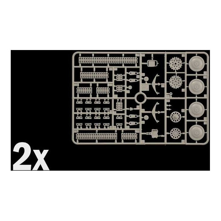 Model Kit military 96489 - Pz. Kpfw. 38(t) Ausf. F "Ghost Division" (1:35)
