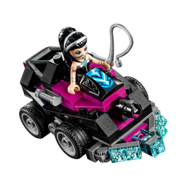 LEGO Super Heroes - Lashina™ a vozidlo do akce