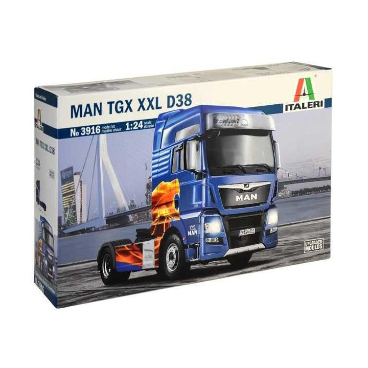Model Kit truck 3916 - MAN TGX XXL D38 (1:24)