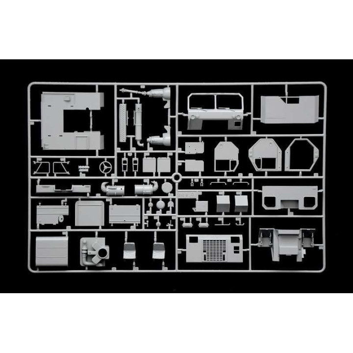 Model Kit military 6554 - M978 Fuel Servicing Truck (1:35)
