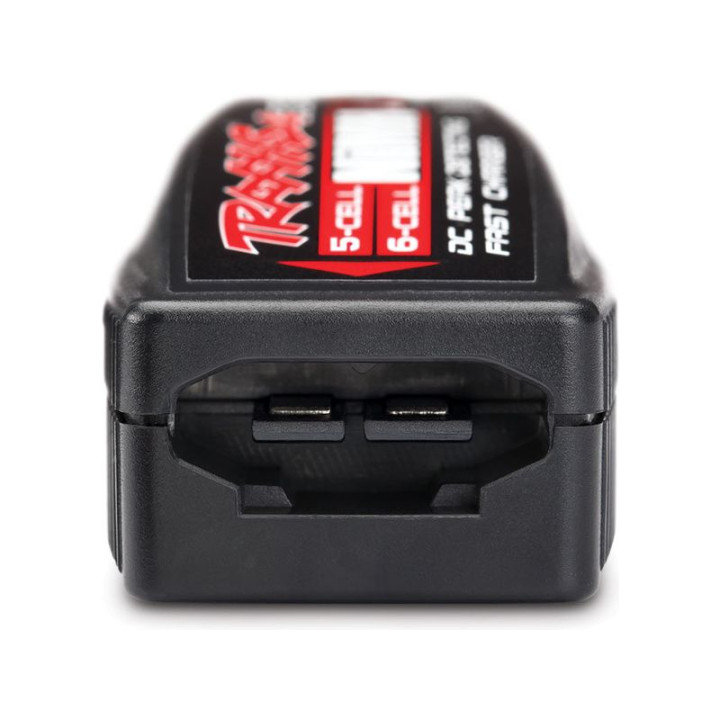 Traxxas nabíječ DC-Peak 2A s autozástrčkou