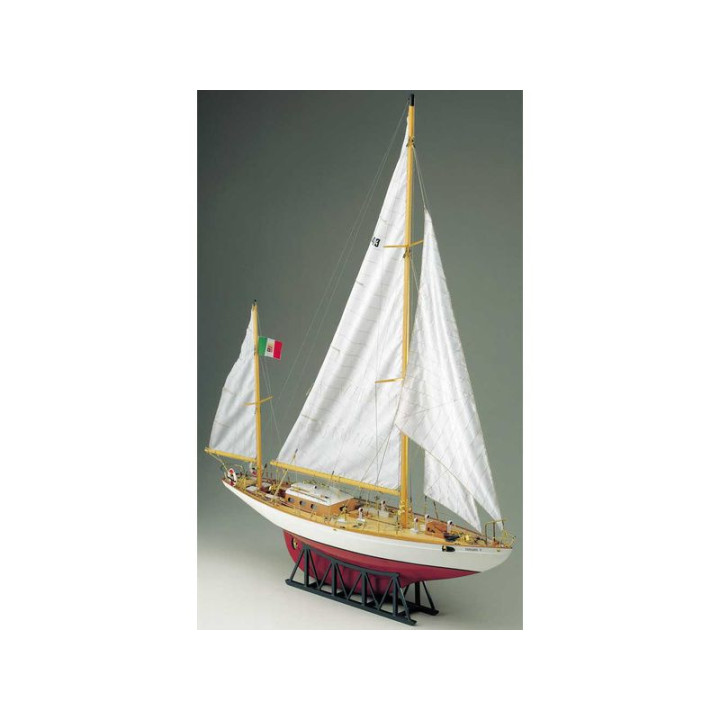 COREL Corsaro II plachetnice 1:24 kit