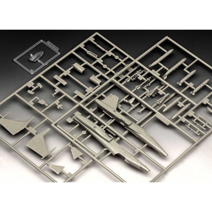 Plastic ModelKit letadlo 03947 - F-5E Tiger (1:144)