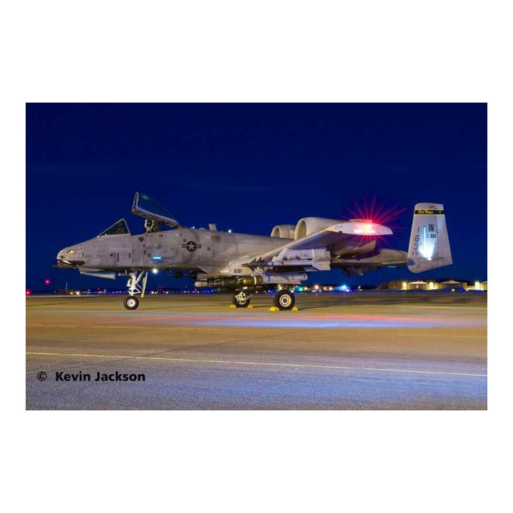 EasyKit letadlo 06597 - A-10 Thunderbolt II easykit (1:100)