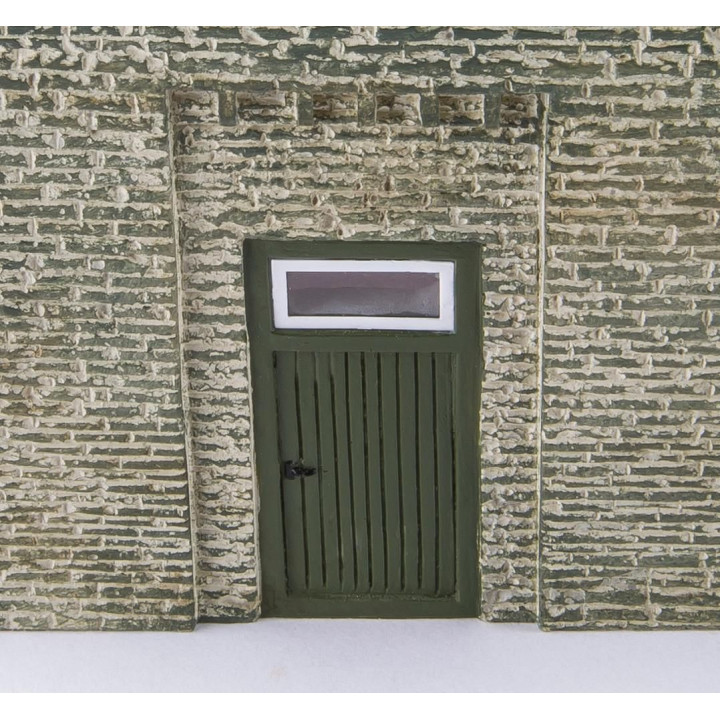 Budova pro modelovou železnici HORNBY R9839 - Granite Station Water Tower