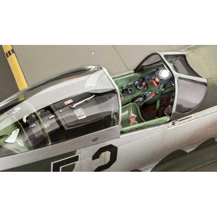 Plastic ModelKit letadlo 03944 - P-51D-5NA Mustang (1:32)