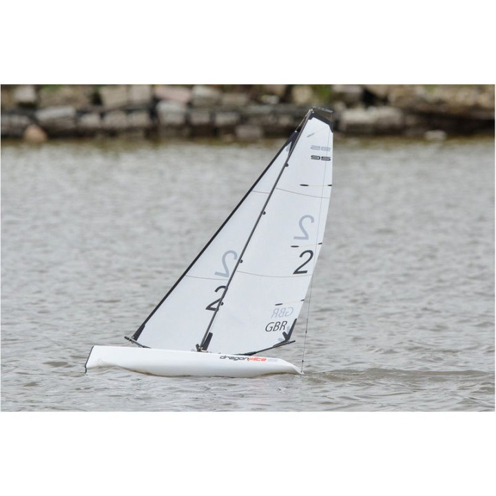 Dragon Flite 95 plachetnice RTR