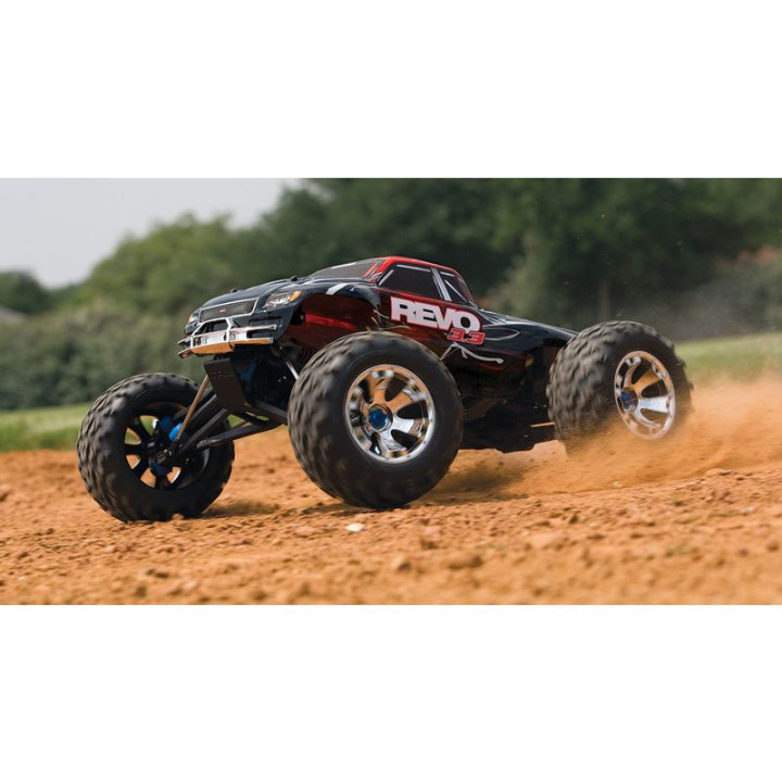 Traxxas Nitro Revo 1:8 TQi s BlueTooth RTR zelené