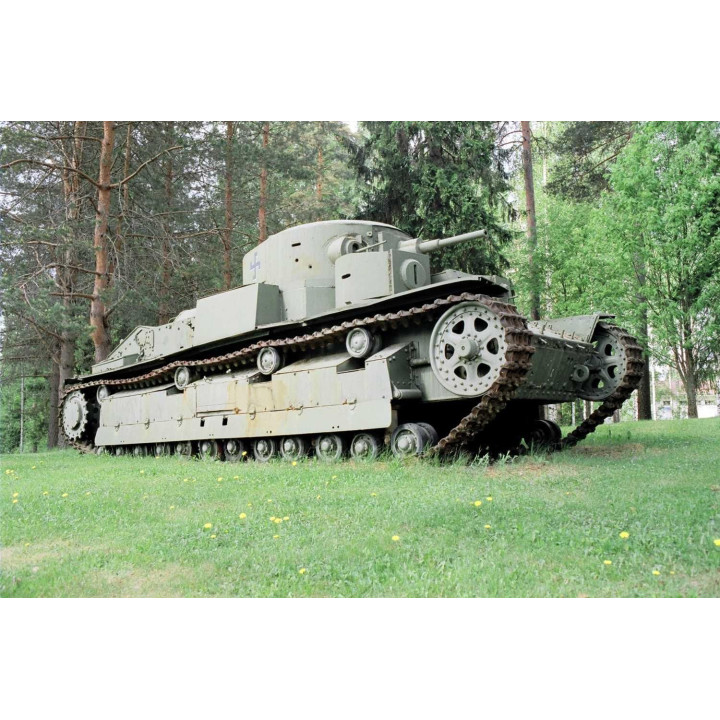 Model Kit tank 3694 - T-28 Heavy Tank (1:35)