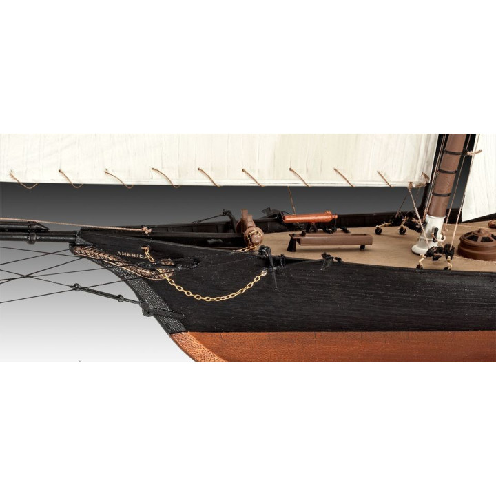 Plastic ModelKit loď 05416 - USS America (1:56)