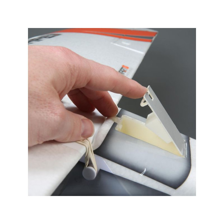 E-flite Apprentice STS 15e 1.5m SAFE BNF Basic