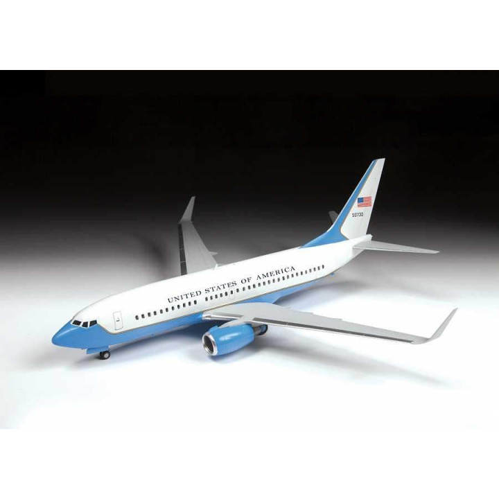 Model Kit letadlo 7027 - Boeing 737-700/C-40B (1:144)