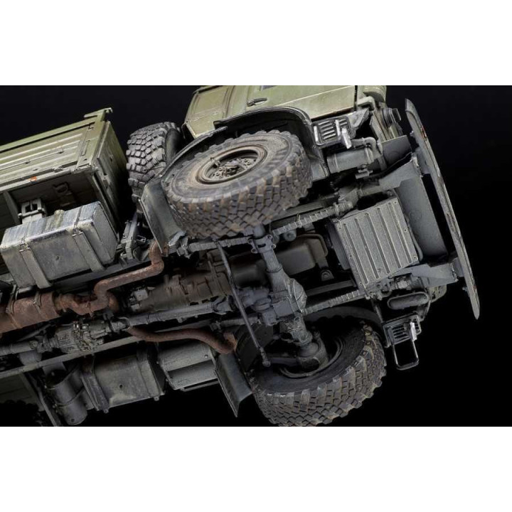 Model Kit military 3697 - Russian three axle truck K-5350 "MUSTANG" (1:35)