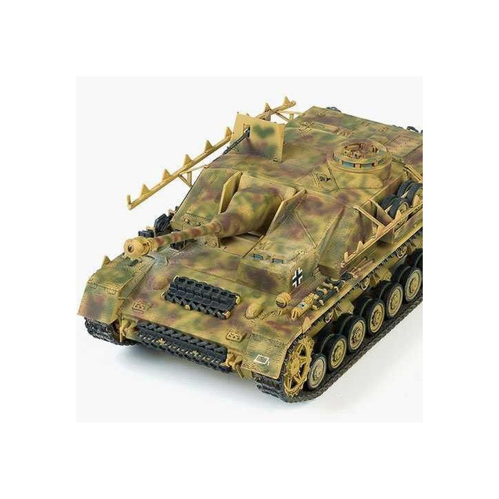 Model Kit military 13522 - German StuG IV Sd.Kfz.167 "Ver.Early" (1:35)