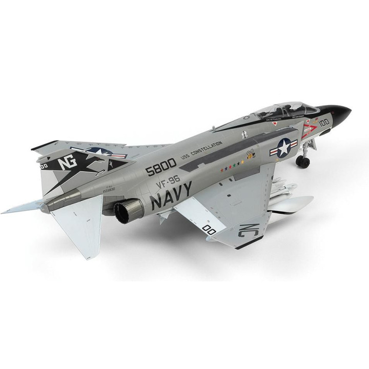 Model Kit letadlo 12515 - F-4J "SHOWTIME 100" MCP (1:72)